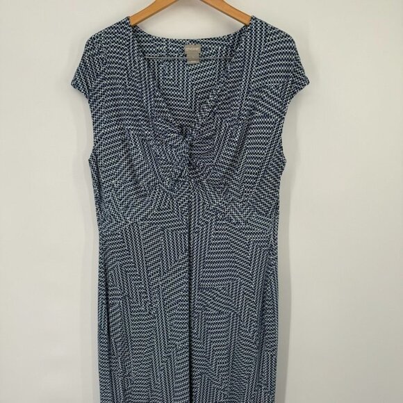 Chico's 2 Women's Blue pattern Maxi Dress Size large Rayon knit cap sleeve - Picture 8 of 10